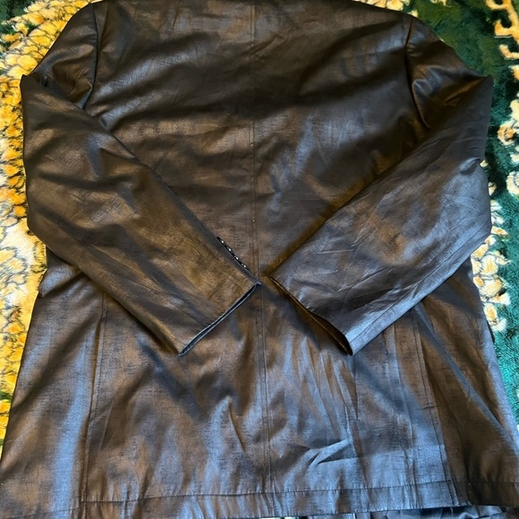 Men’s Calvin  Klein Faux Leather Blazer - Picture 6 of 9
